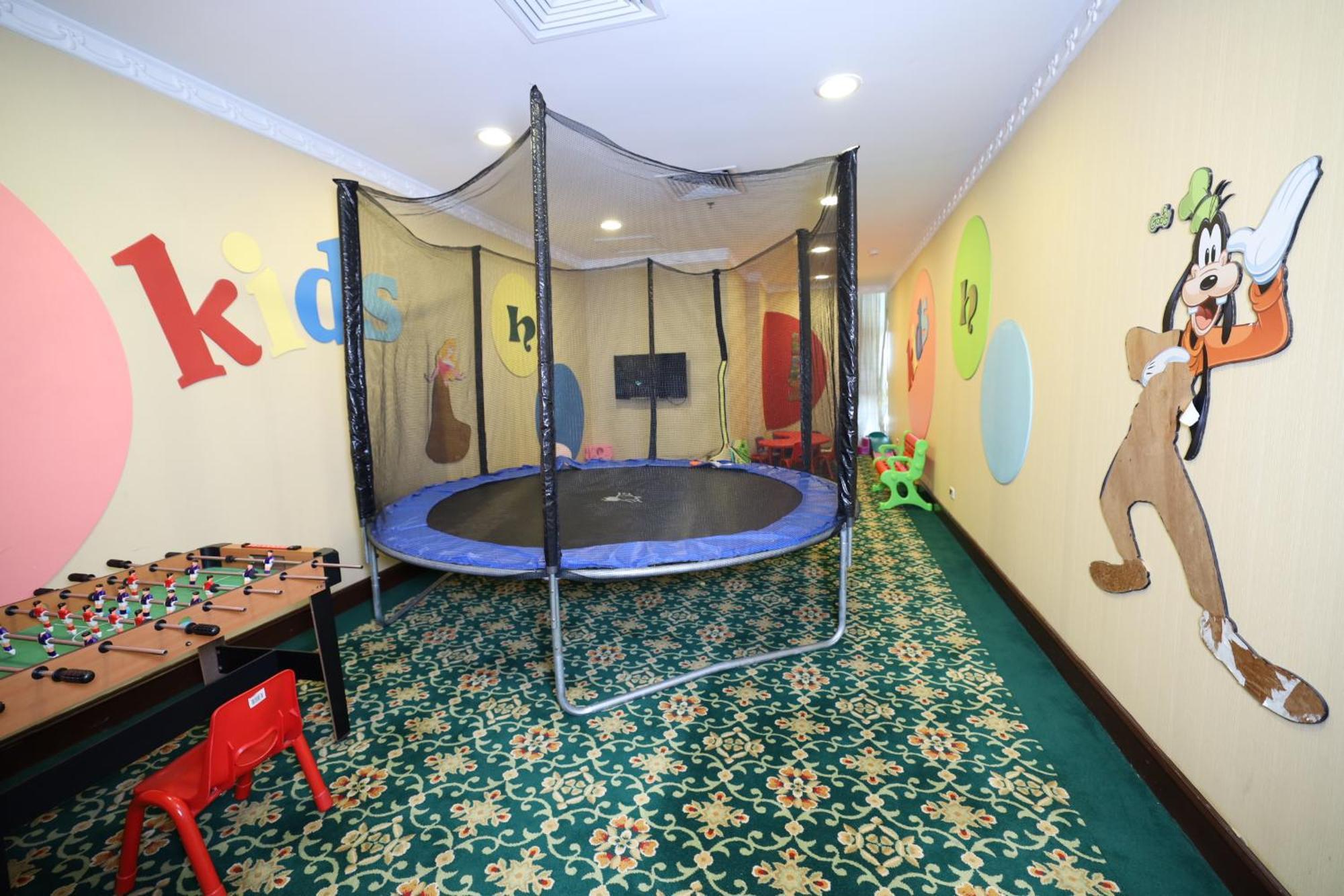 Habitat All Suites, Эль-Хубар Экстерьер фото The children's club at the hotel