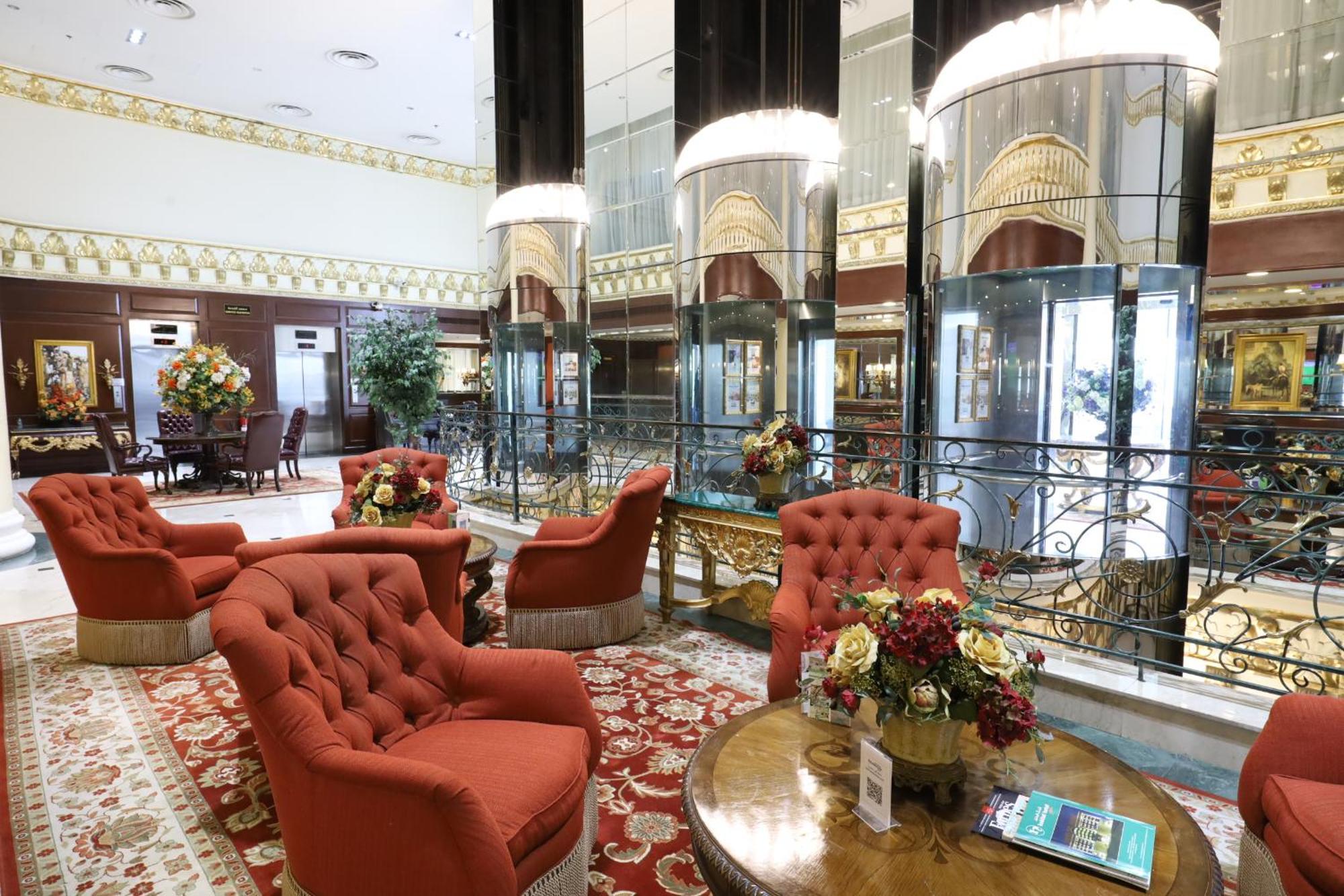 Habitat All Suites, Эль-Хубар Экстерьер фото Lobby